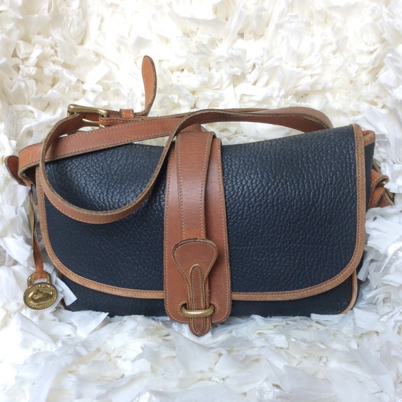 Dooney & Bourke Handbags - = AUTHENTIC dooney & bourke vintage purse black =